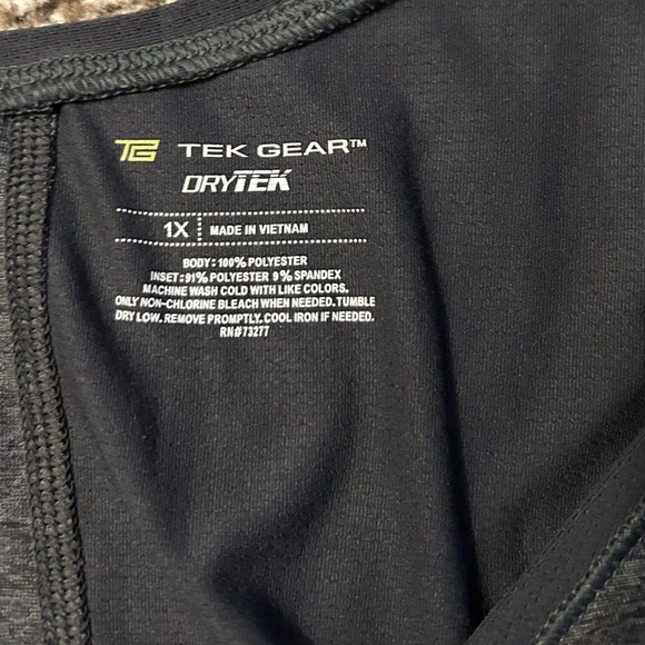 Lot of plus size Tank Top - Picture 4 of 7